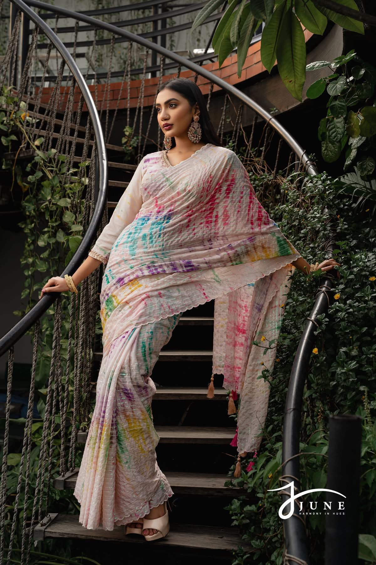Pastel Multicolor Crushed Silk Saree – Off-White Base